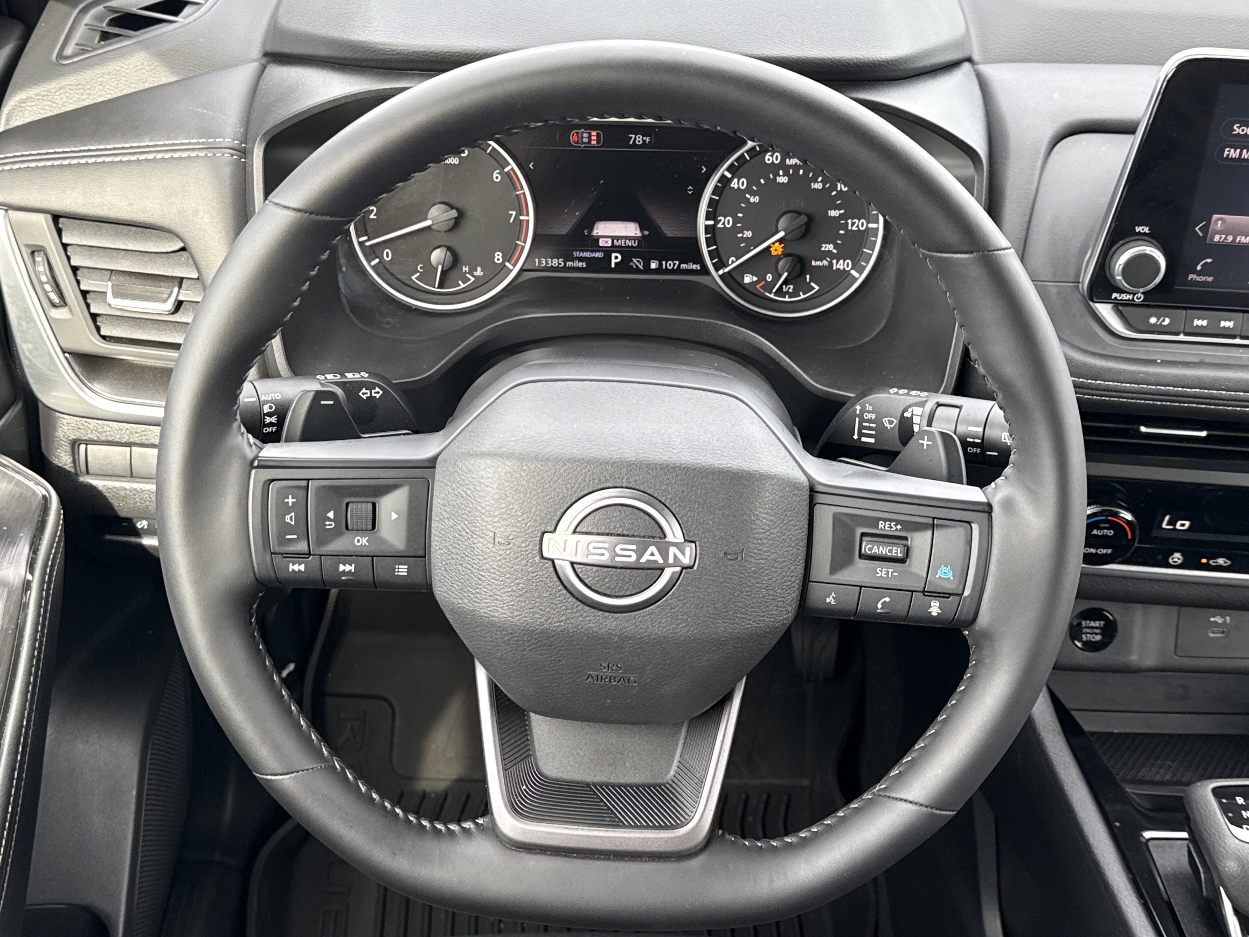 Used 2026 Nissan Rogue SV w/ SV Premium Package FWD image 18