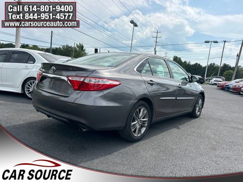 Used 2016 Toyota Camry SE FWD image 6