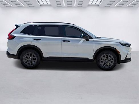 Used 2026 Honda CR-V TrailSport image 3