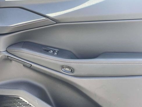 New 2026 Jeep Cherokee Overland w/ Advanced Pro Tech Group AWD/4WD image 17