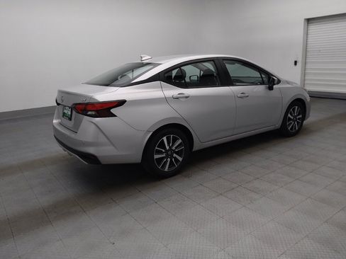 Used 2021 Nissan Versa SV FWD image 10