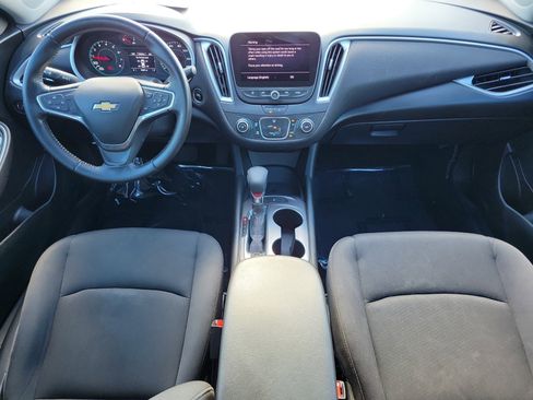 Used 2022 Chevrolet Malibu RS FWD image 12