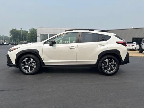 Used 2024 Subaru Crosstrek 2.0i Premium AWD/4WD image 4