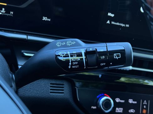 New 2026 Kia Sportage SX AWD/4WD image 36