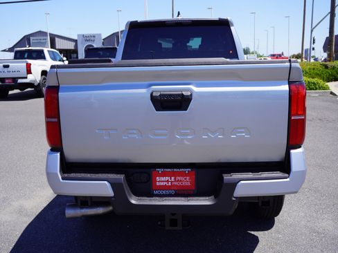 New 2026 Toyota Tacoma SR5 RWD image 10