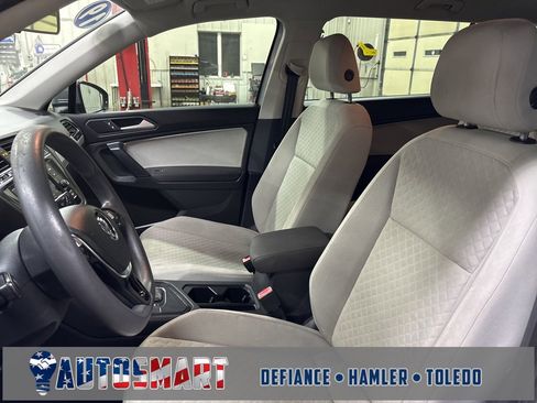 Used 2019 Volkswagen Tiguan S image 15