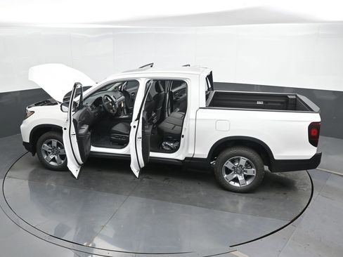 New 2025 Honda Ridgeline RTL image 49