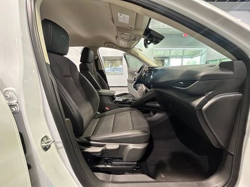 Used 2023 Buick Envision Preferred FWD image 13