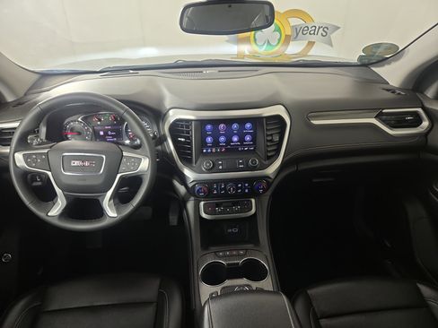 Certified 2023 GMC Acadia SLT AWD/4WD image 14