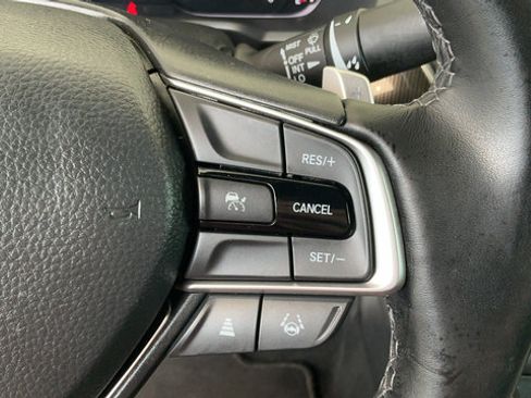 Used 2022 Honda Accord Sport image 12