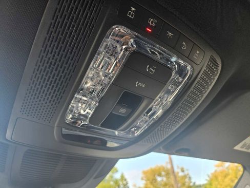 New 2026 Mercedes-Benz GLE 580 4MATIC image 36