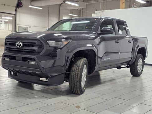 New 2026 Toyota Tacoma SR5 image 11