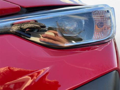 Used 2024 Subaru Crosstrek 2.0i Premium image 22