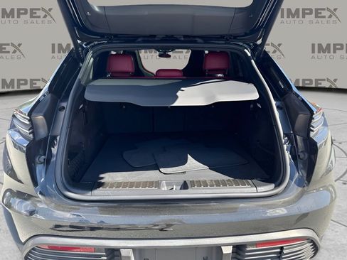 Used 2025 Porsche Macan 4S Electric w/ Premium Package AWD/4WD image 29