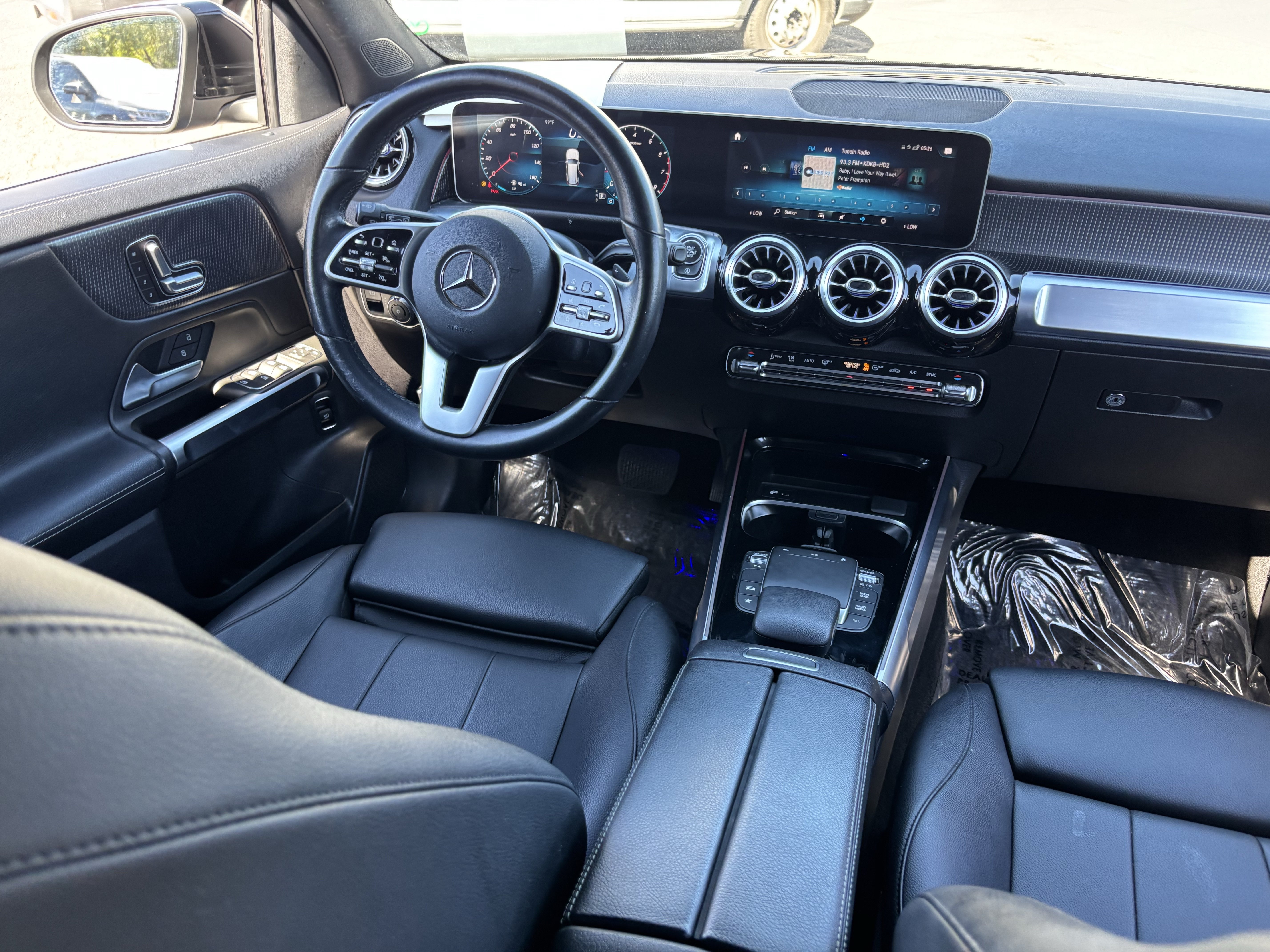 Used 2021 Mercedes-Benz GLB 250 4MATIC image 12