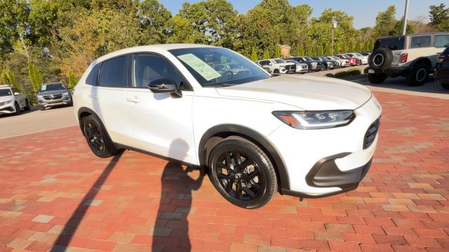Certified 2024 Honda HR-V Sport image 3