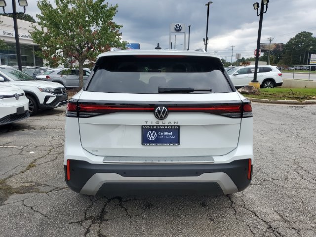 Certified 2026 Volkswagen Tiguan SE FWD image 5