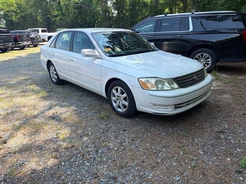 Used 2003 Toyota Avalon XLS FWD image 3