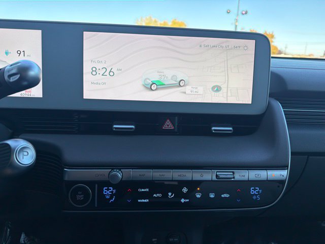 Used 2023 Hyundai Ioniq 5 Limited AWD/4WD image 24