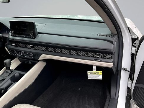 Used 2024 Honda Accord EX image 26