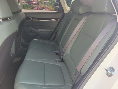 Used 2024 Kia Seltos SX AWD/4WD image 16
