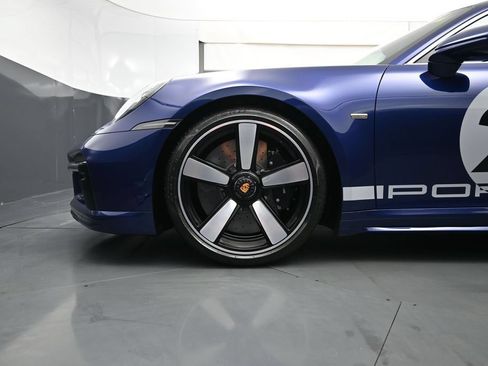 Used 2023 Porsche 911 Sport Classic RWD image 7