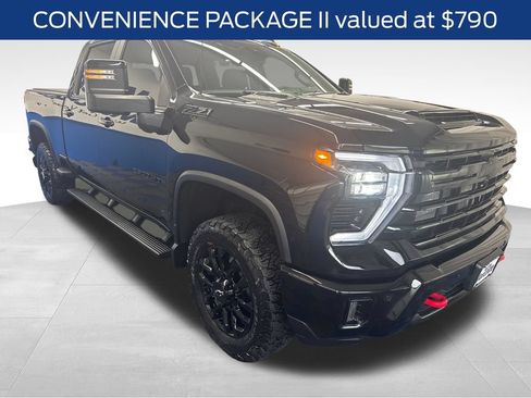 Used 2025 Chevrolet Silverado 2500 LT w/ Trail Boss Package AWD/4WD image 11
