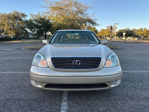 Used 2001 Lexus LS 430 image 2