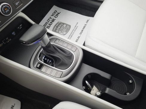 New 2027 Hyundai Kona SE FWD image 23