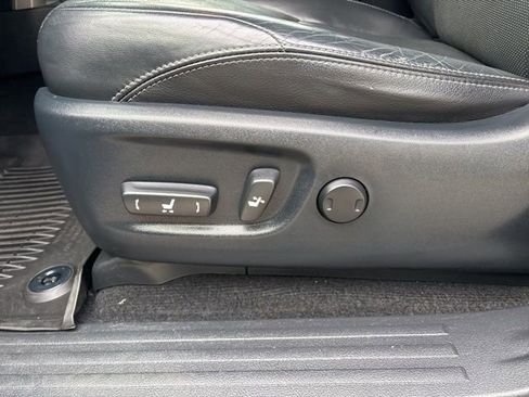 Used 2019 Toyota 4Runner Limited image 45