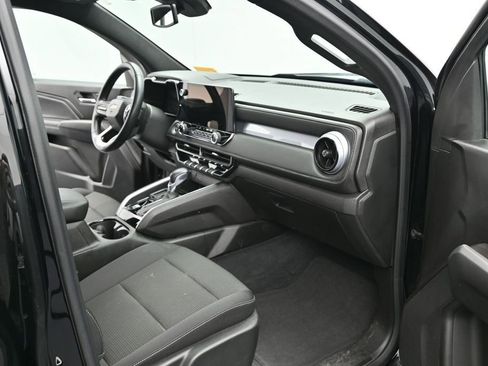 Used 2023 Chevrolet Colorado LT w/ LT Convenience Package II RWD image 6