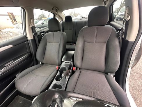 Used 2016 Nissan Sentra S image 10