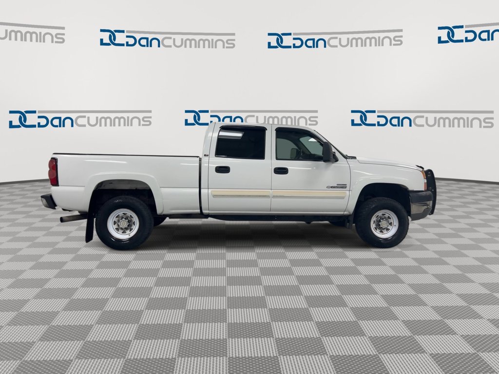 Used 2006 Chevrolet Silverado 2500 LT w/ Heavy-Duty Power Package RWD image 9