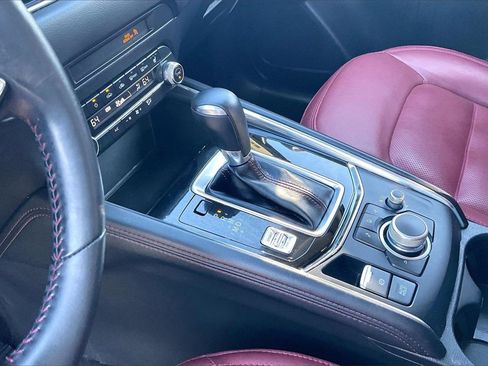 Certified 2023 MAZDA CX-5 Carbon Edition image 17