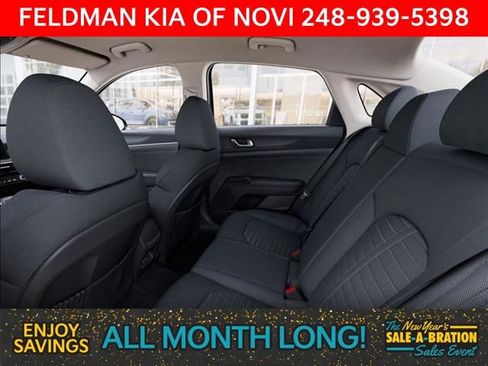 New 2026 Kia K5 LXS image 18