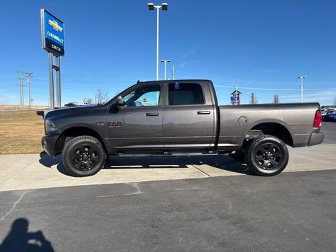 Used 2017 RAM 2500 Big Horn w/ Sport Appearance Group AWD/4WD image 6