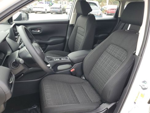 New 2024 Honda HR-V LX image 14