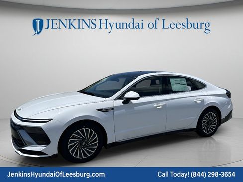 New 2026 Hyundai Sonata SEL FWD image 11