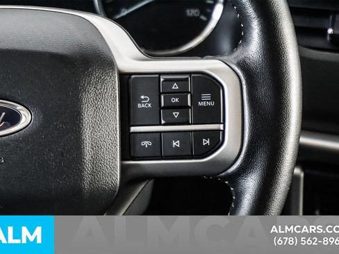 Used 2024 Ford Expedition XLT RWD image 29