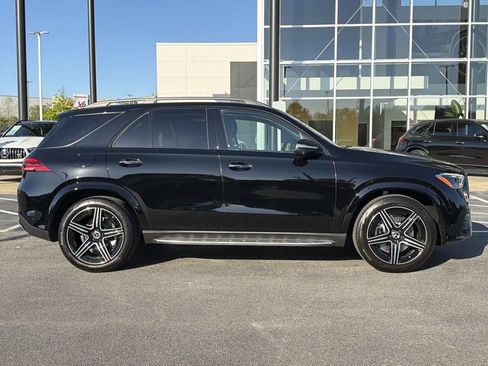 New 2026 Mercedes-Benz GLE 450 4MATIC image 2