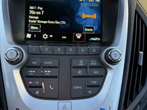 Used 2017 Chevrolet Equinox LT w/ Convenience Package image 26