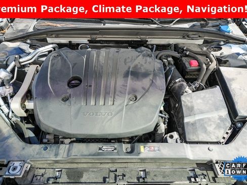 Used 2022 Volvo S60 B5 Momentum image 25