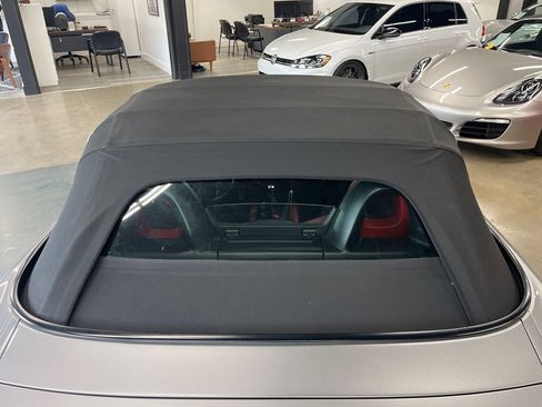 Used 2001 Honda S2000 image 35