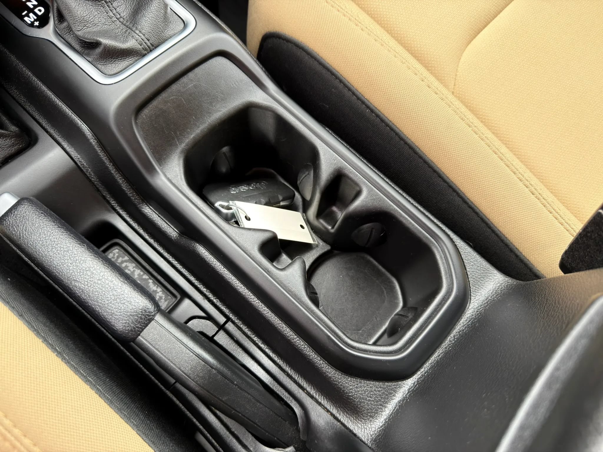 Used 2019 Jeep Wrangler Sport AWD/4WD image 33