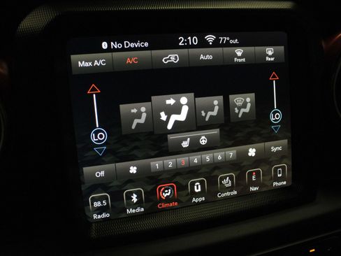 Used 2018 Jeep Wrangler Unlimited Rubicon AWD/4WD image 26
