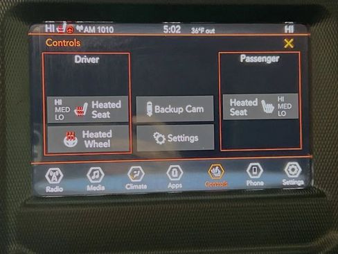 Used 2019 Jeep Wrangler Unlimited Sahara w/ Cold Weather Group image 20