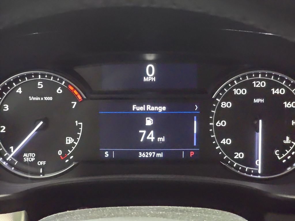Used 2023 Cadillac XT4 Premium Luxury FWD image 12