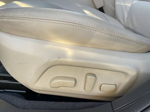 Used 2018 Subaru Outback 2.5i Limited image 19