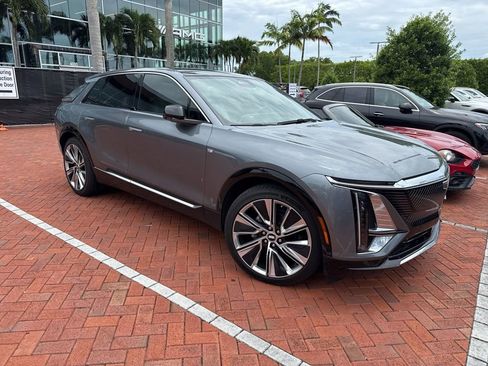Used 2023 Cadillac Lyriq 2WD image 1