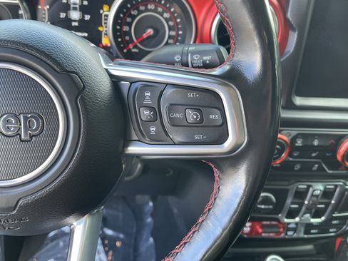 Used 2020 Jeep Gladiator Rubicon AWD/4WD image 20